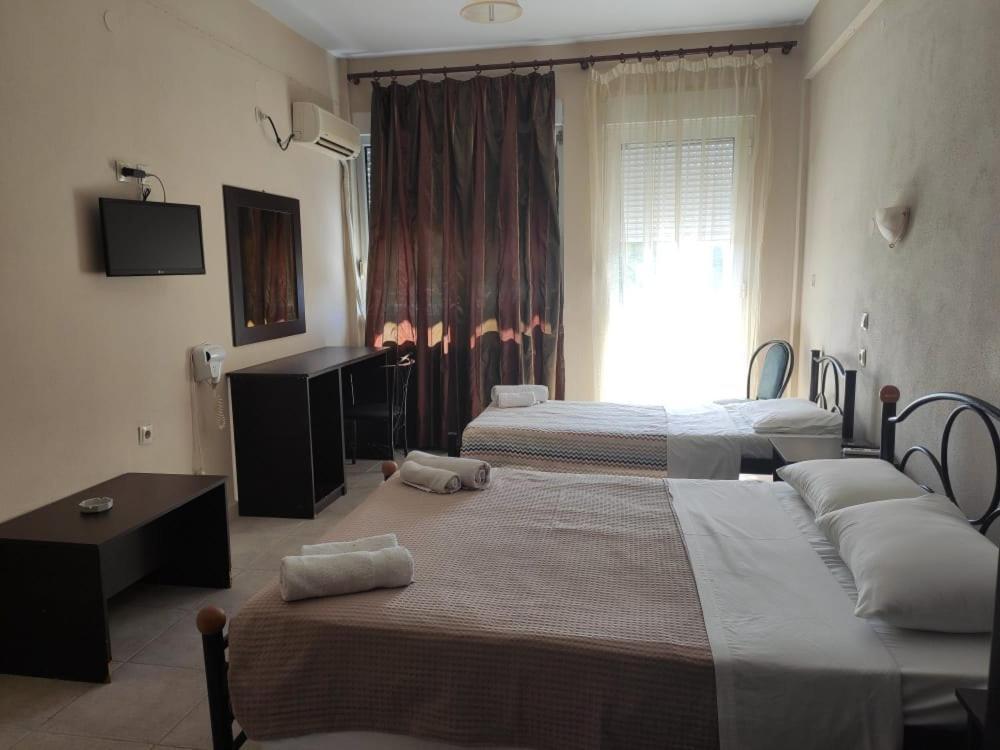 Estia Aparthotel Orestias Bagian luar foto