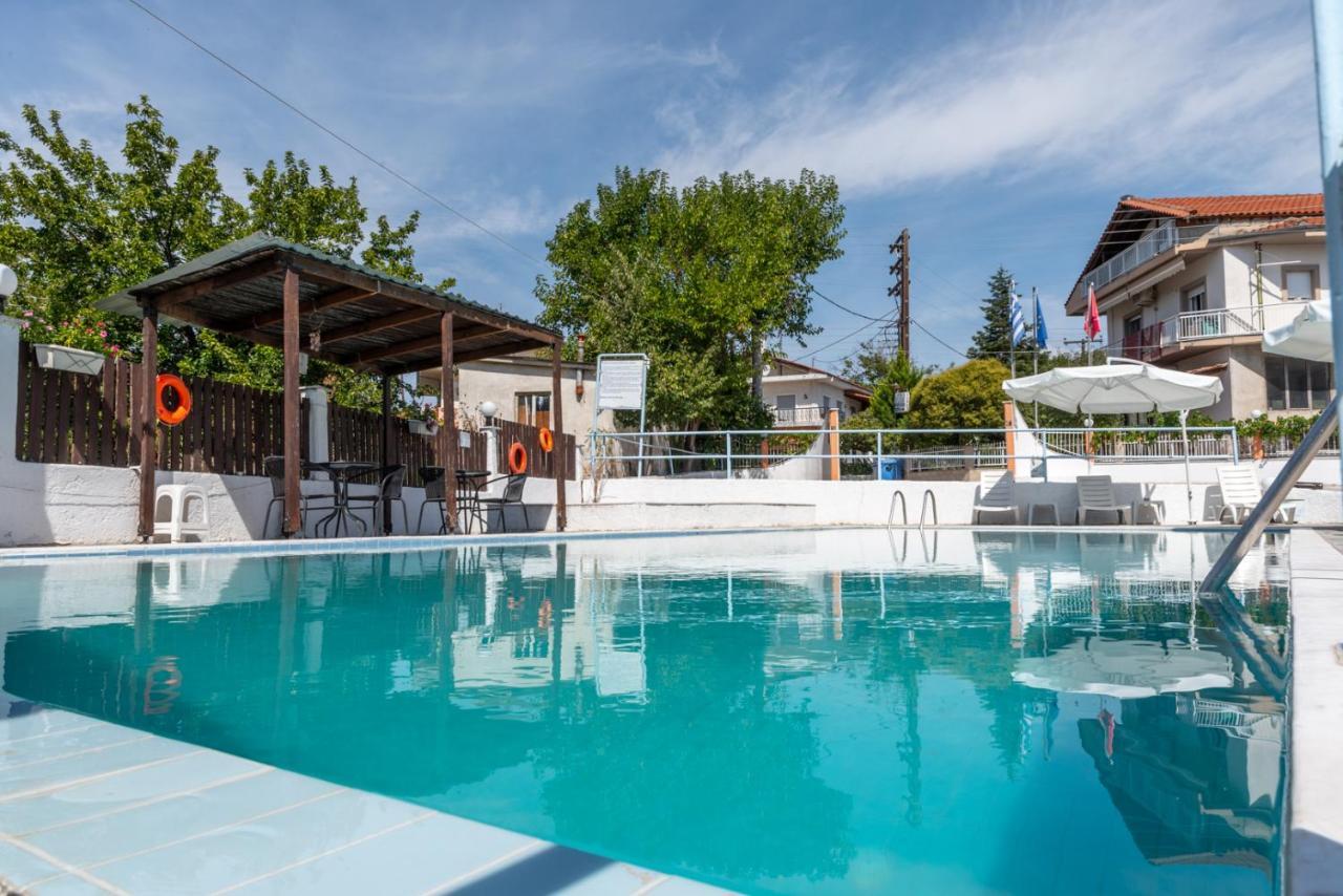 Estia Aparthotel Orestias Bagian luar foto