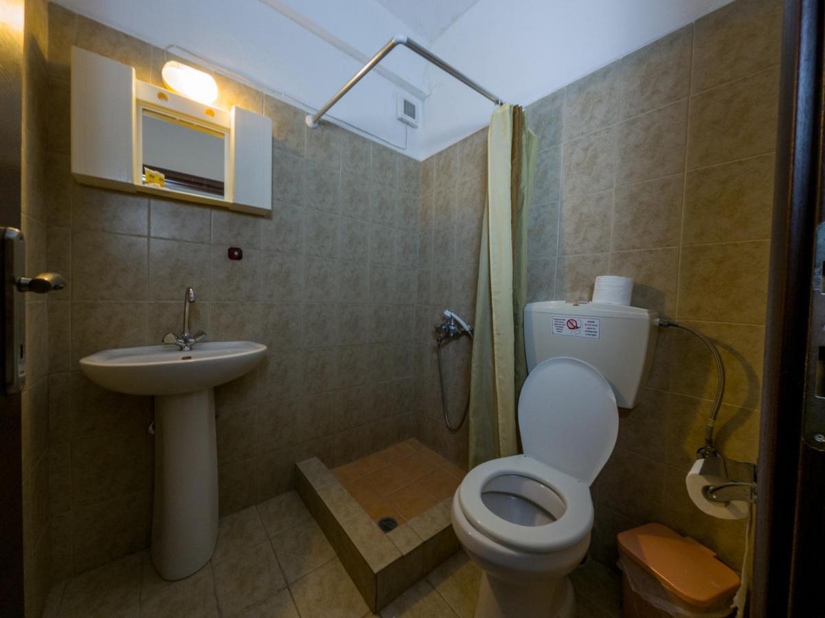 Estia Aparthotel Orestias Bagian luar foto