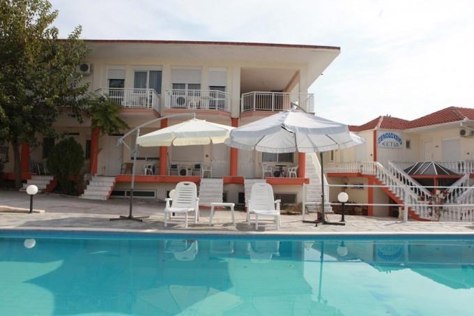 Estia Aparthotel Orestias Bagian luar foto